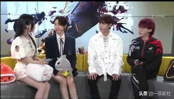 娱乐圈吃瓜爆料明星情侣,明星情侣甜蜜爆料大揭秘